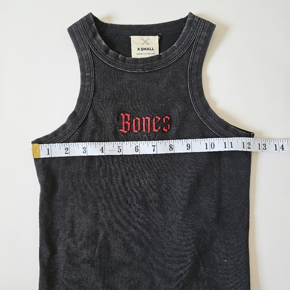 Bones Xs Black Sleeveless Tank Top with Red Embroidered Detail - Picture 4 of 8